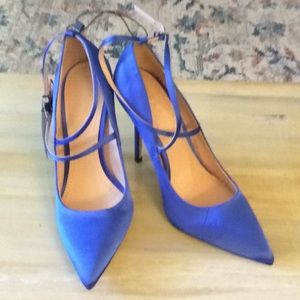 NWT ZARA 4 INCH POINTY TOE HEELS